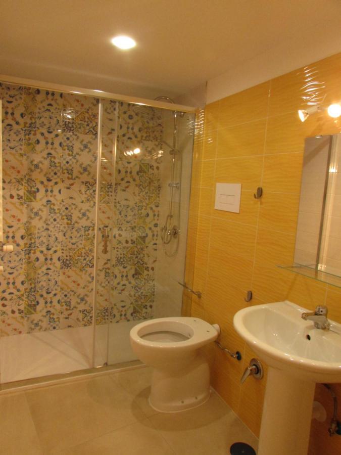 Camera Matrimoniale con Bagno Privato